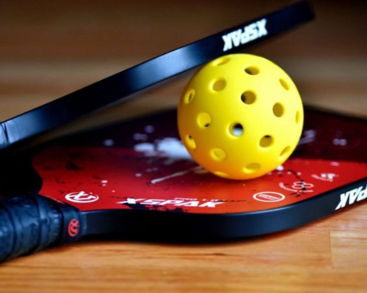 What is a Delaminated Pickleball Paddle?