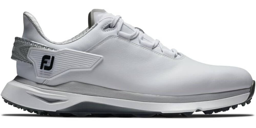 Stepping Up Your Game: The Best Golf Shoes of 2024