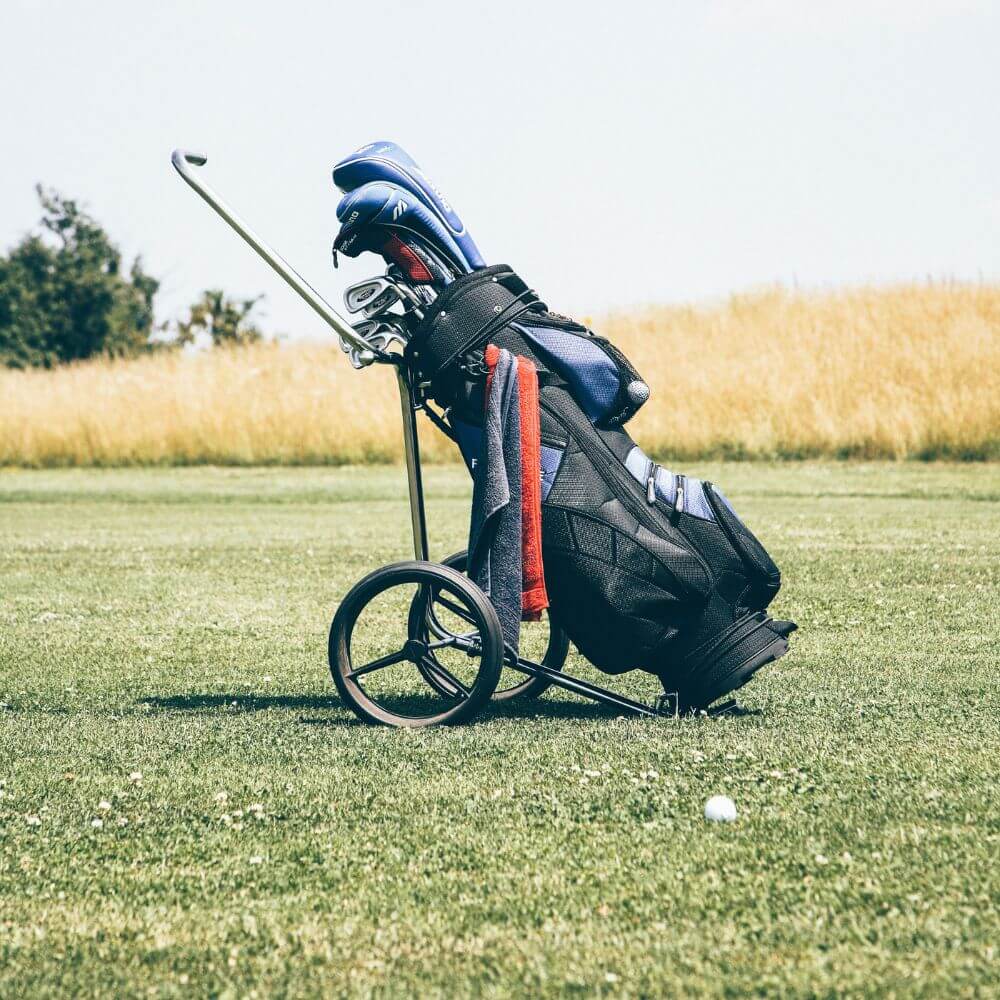 The Rise of Golf Bags with Built-In Coolers!