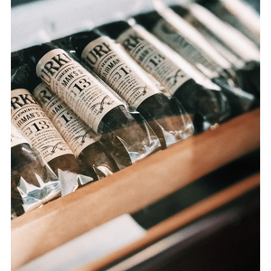 Smokin' Good Deals: Find the Best Cigar Humidor!