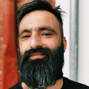 Spritz Up Your Look With The Best Beard Sprays!