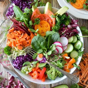Chop Chop! How The Vegetable Chopper Wins!